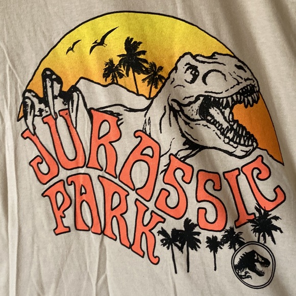 Jurassic Park T-Rex Shirt - Picture 2 of 2